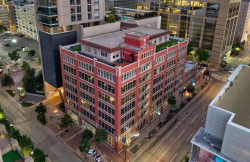 The District at Hogg Palace, A Wyndham Hotel - Foto 2