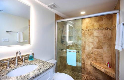 Sanibel Island Condo With All Of The Amenities 2C2 - Photo 10