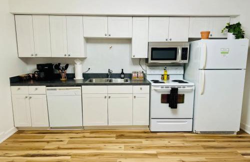 Cozy Casita by Jungle House Downtown & Short North Free Parking 5 800 Reviews Near Convention Center & Nationwide Arena & Ohio State Walk to High Street - Foto 18