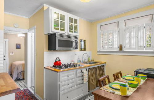 Charming 1923 Cottage at Erehwon Retreat - Foto 4