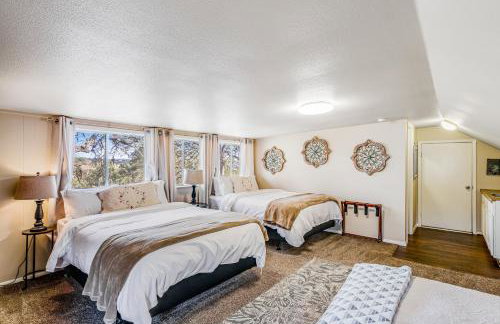 Hill country gem with private pool, deck, firepit, Ping-Pong, foosball, & WiFi - Photo 31