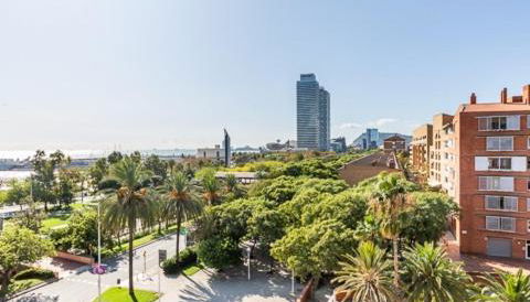 Idyllic apartment in BCN beach - Photo 2