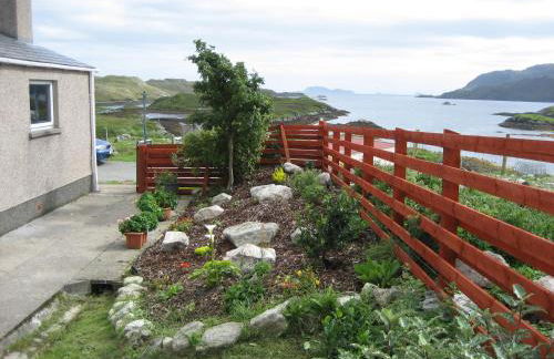 Shiantview Cottage - Photo 18