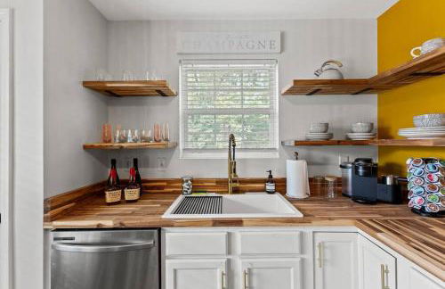 The Luxe/HotTub/Playground/12min KHP/30min Ark - Foto 33