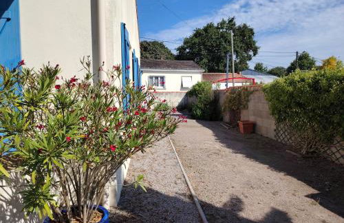 PETIT STUDIO DAnS UN JARDIN - Foto 5