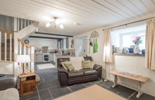 Blaenfforest Granary Newcastle Emlyn - Photo 4