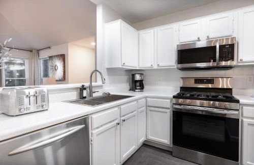 Cozy, Round Rock Retreat, Modern, Sleeps 10 - Foto 9