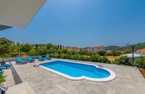 Luxury Villa Bava-5minutes to center - Foto 6