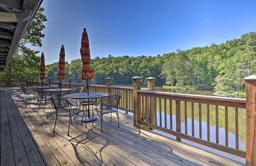 Senic Views, Game Room! Family Cabin in Deep Gap - Foto 38