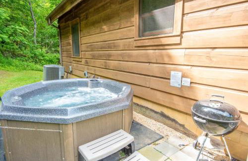 Updated Cabin Mins from Downtown West Jefferson- Hot Tub, Porches, Dogs OK - Photo 7