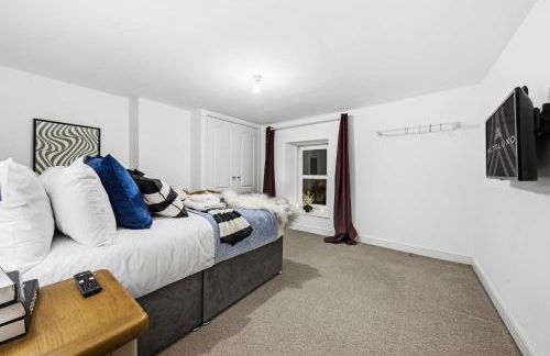 Knole Stylish 3BR House w Garden, Parking Near Cribbs and M5 by AltoLuxo Short Lets & Serviced Accommodation - Foto 9