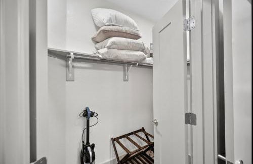 Luxury 2BR Cedr Sprgs area with Parking, Pool, Gym - Foto 34