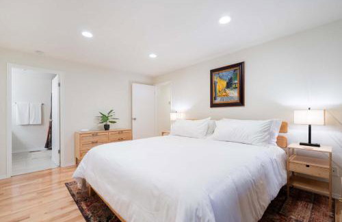 Modern 3BR House with BBQ Yard near Richmond Beach - Foto 3