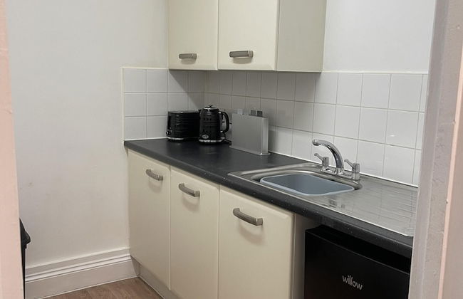 Family Friendly One Bedroom Apartment w King Bed - Foto 4