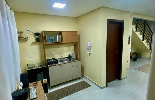 Casa completa com 2 quartos e garagem perto do aeroporto - Foto 7