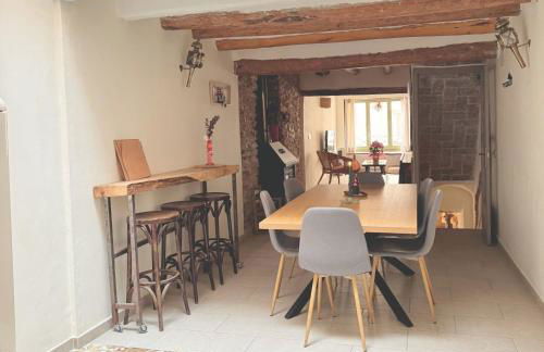 Escapada rural en Nulles, cerca de Tarragona - Foto 1