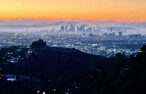 HOLLYWOOD HILLS JETLINER VIEWS at STUDIO 1080 HOLLYWOOD - Foto 3