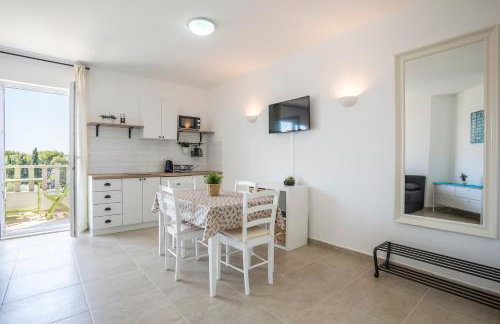 Apartmani Mariela - Photo 42