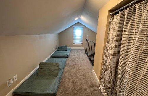 Snug, neighborly home perfect for your small group - Foto 7