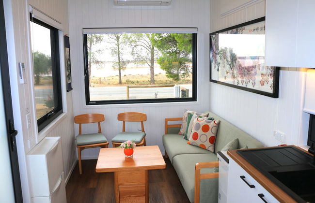 The Pink Lake Tiny House - 'peony' - Foto 4
