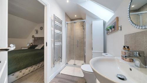 Stylish 4BR with Summerhouse - Foto 4