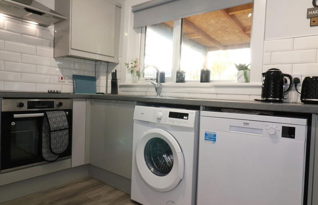 Sunnyside House - Holytown - Photo 12