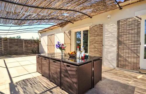 Gîte en Provence entre Pernes les fontaines et St Didier proche l'isle sur sorgues face Mont Ventoux Villa avec piscine - Photo 8