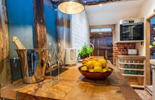 Cosy & charming medieval 'Bumble Cottage' - Foto 7