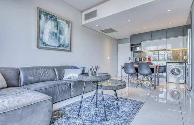 Luxury 1 Bed Apartment at The Capital on the Park - Photo 17