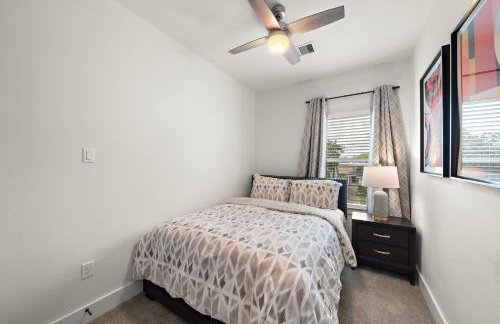 Med Center Retreat Near Downtown Games WiFi Desk - Foto 25