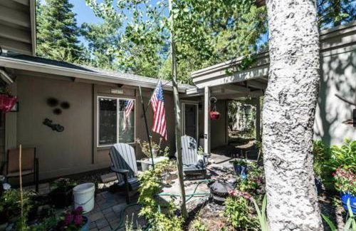 Tahoe Bliss: Ski, Hike, & Relax - Foto 59