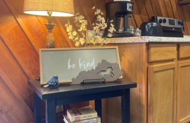 Restful River Cabin, Red River Gorge, KY, River Access & Views - Foto 2