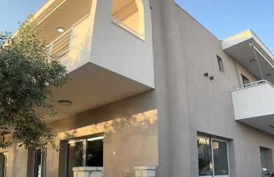 Mangata Seaside Hotel - Photo 20