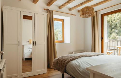 Casa espaiosa amb llar de foc - Foto 4