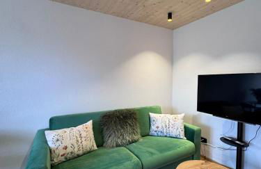 seeglueck ROSENHOF - naturnah Wohnen im Holz100-Vollholzhaus mit Whirlpool und Garten - Photo 18