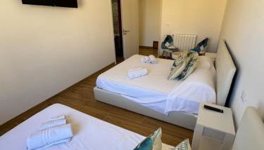 Made In Sicilia -IN CENTRO, ARIA CONDIZIONATA e NO ZTL- CITY CENTRE, AIRCON and NO LTZ - Foto 5, towels