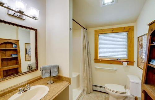 Secluded Family Getaway with On-Site Creek in Hawley - Foto 24