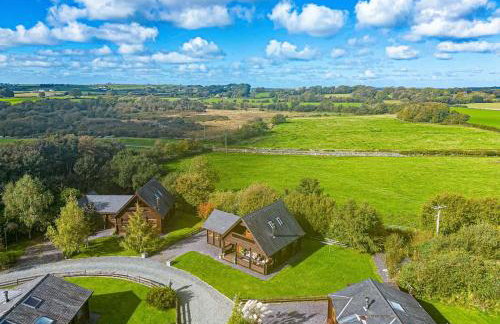 Scandi Cabin in Heart of Anglesey with Parking - Photo 33