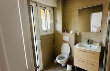 F3 plein centre Juan les pins - Foto 9