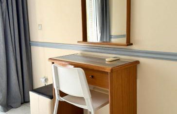 EviaXL Studios - Photo 18