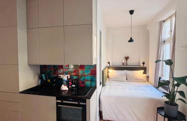 Chic Boutique Studio with Balcony in Prenzlauer Berg - Foto 6