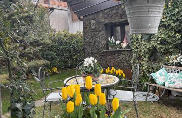 La Casetta dei Fiori sull Etna - Photo 2