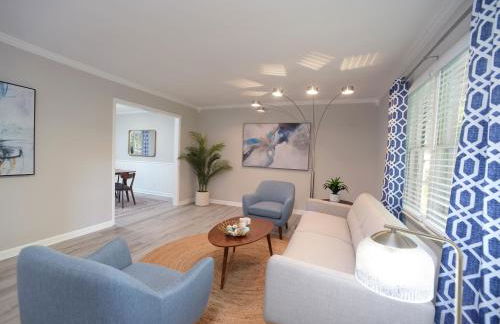 *The Governor's Mansion* Close to Downtown - Photo 9