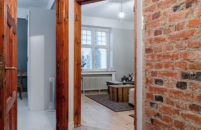 Historical Apartment in Tampere Downtown with Free Parking - Photo 3