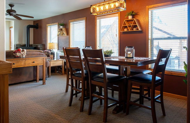 Alpenglow Three Bedroom Two Bath XL A16 - Photo 13