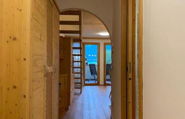 dolomites view apartment 2 - Photo 2