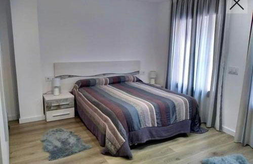 Apartamento totalmente reformado en 1ª linea - Foto 5