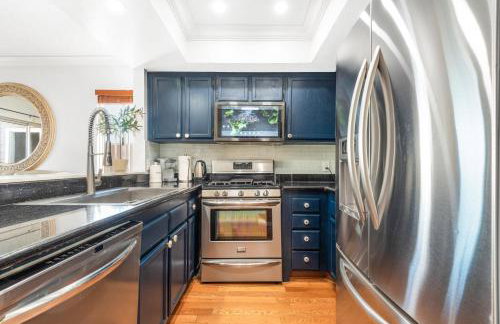 5bed 3bath Private gated community home 7miles to Downtown La close to Disney - Photo 34