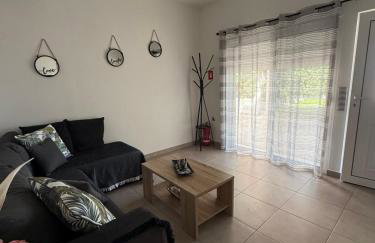 M & F HOUSE (παραλία Μαρκοπούλου Ωρωπού) - Foto 3