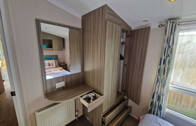 Seaside 6-person Caravan at Rockley Park - Foto 2